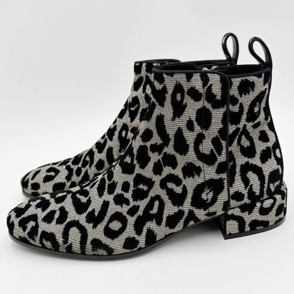 DOLCE & GABBANA leopard fabric ankle boots - Picture 5 of 13